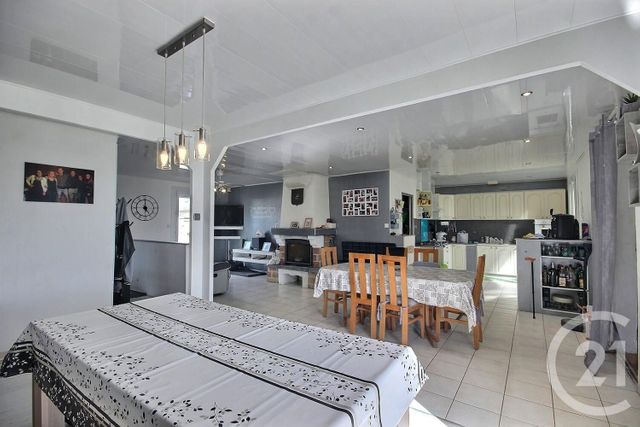 maison à vendre - 7 pièces - 133.0 m2 - BEAUCE LA ROMAINE - 41 - CENTRE - Century 21 Girault Immobilier maison à vendre - 7 pièces - 133.0 m2 - BEAUCE LA ROMAINE - 41 - CENTRE - Century 21 Girault Immobilier