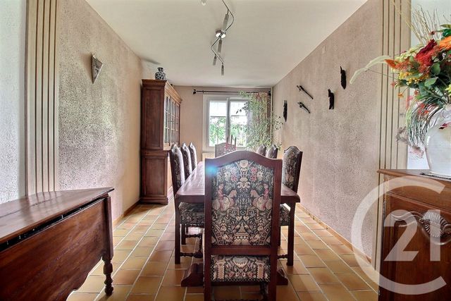 Afficher la photo en grand maison à vendre - 7 pièces - 185.5 m2 - BEAUCE LA ROMAINE - 41 - CENTRE - Century 21 Girault Immobilier