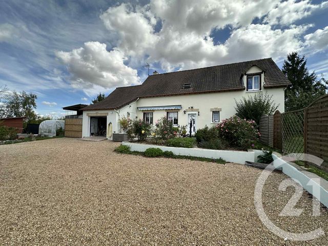 maison à vendre - 7 pièces - 185.5 m2 - AUTAINVILLE - 41 - CENTRE - Century 21 Girault Immobilier