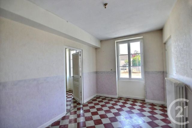 Afficher la photo en grand maison à vendre - 4 pièces - 104.0 m2 - BEAUGENCY - 45 - CENTRE - Century 21 Girault Immobilier