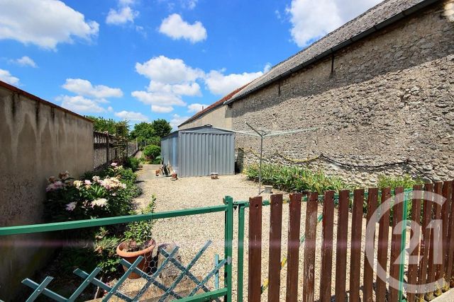 Afficher la photo en grand maison à vendre - 4 pièces - 135.0 m2 - ORMES - 45 - CENTRE - Century 21 Girault Immobilier