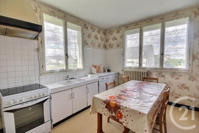 Afficher la photo en grand maison à vendre - 4 pièces - 110.5 m2 - BEAUCE LA ROMAINE - 41 - CENTRE - Century 21 Girault Immobilier