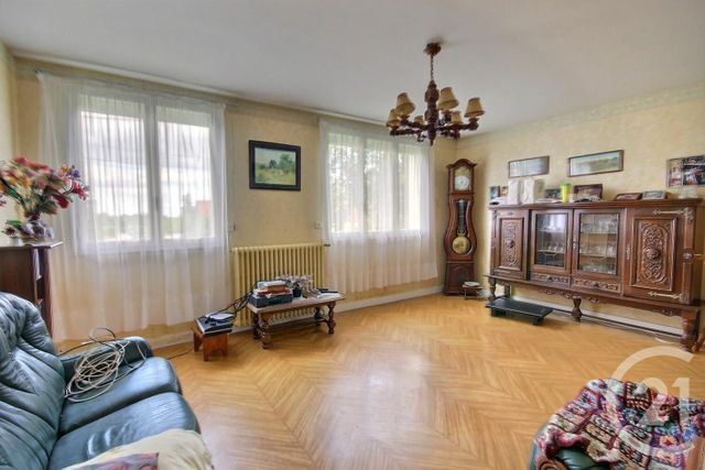 Afficher la photo en grand maison à vendre - 4 pièces - 110.5 m2 - BEAUCE LA ROMAINE - 41 - CENTRE - Century 21 Girault Immobilier
