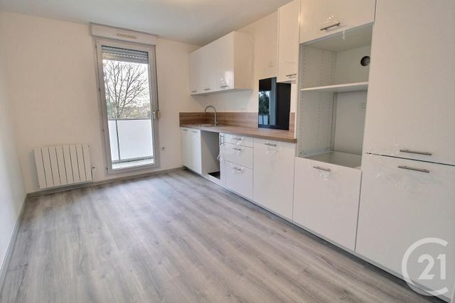 Appartement F4 à vendre - 4 pièces - 109.98 m2 - MEUNG SUR LOIRE - 45 - CENTRE - Century 21 Girault Immobilier