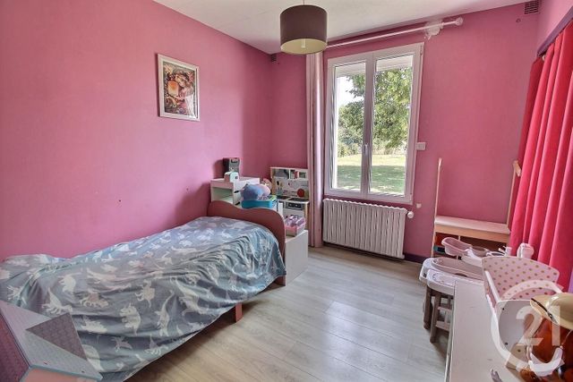 Afficher la photo en grand maison à vendre - 6 pièces - 161.71 m2 - OUCQUES LA NOUVELLE - 41 - CENTRE - Century 21 Girault Immobilier