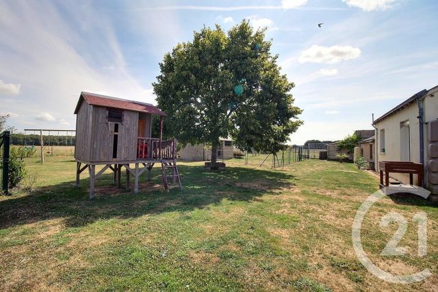 Afficher la photo en grand maison à vendre - 6 pièces - 161.71 m2 - OUCQUES LA NOUVELLE - 41 - CENTRE - Century 21 Girault Immobilier