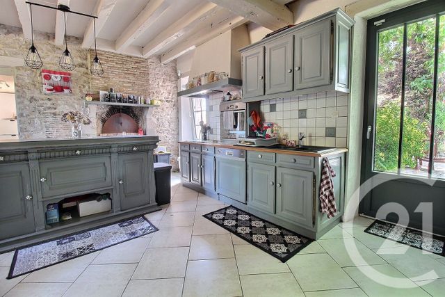 maison à vendre - 6 pièces - 228.0 m2 - ORMES - 45 - CENTRE - Century 21 Girault Immobilier