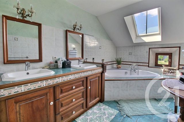 maison à vendre - 6 pièces - 228.0 m2 - ORMES - 45 - CENTRE - Century 21 Girault Immobilier