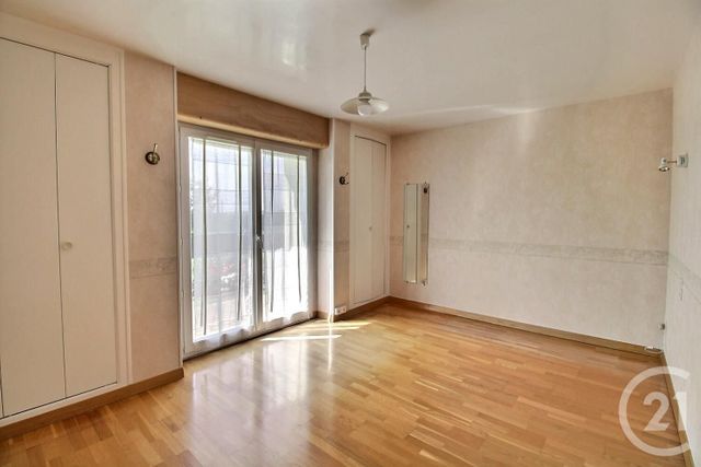 Afficher la photo en grand maison à vendre - 7 pièces - 246.04 m2 - BEAUCE LA ROMAINE - 41 - CENTRE - Century 21 Girault Immobilier