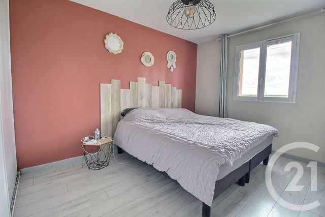 maison à vendre - 5 pièces - 106.0 m2 - ST LEONARD EN BEAUCE - 41 - CENTRE - Century 21 Girault Immobilier