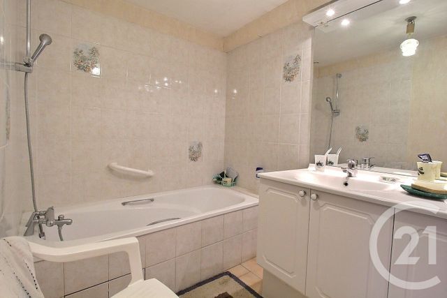 maison à vendre - 4 pièces - 117.89 m2 - BEAUCE LA ROMAINE - 41 - CENTRE - Century 21 Girault Immobilier