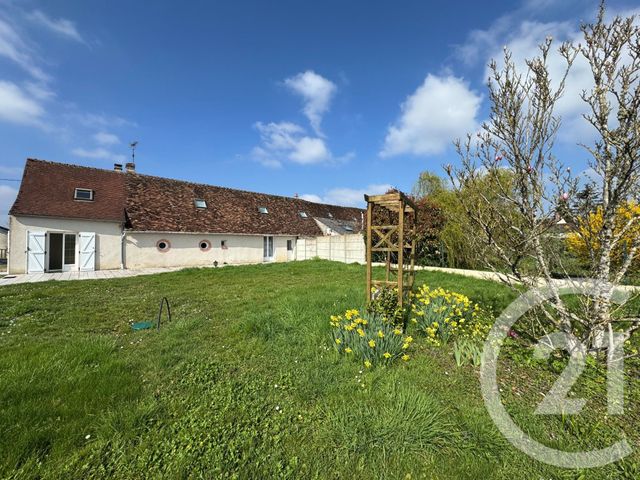 maison à louer - 6 pièces - 181.0 m2 - BEAUCE LA ROMAINE - 41 - CENTRE - Century 21 Girault Immobilier