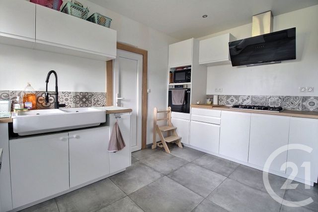 maison à vendre - 4 pièces - 99.41 m2 - AUTAINVILLE - 41 - CENTRE - Century 21 Girault Immobilier