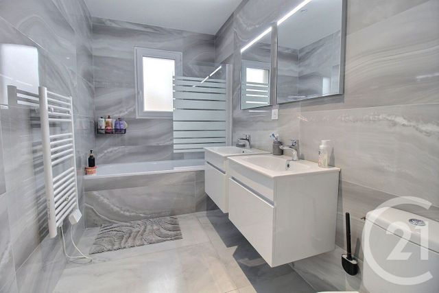 maison à vendre - 4 pièces - 107.57 m2 - PATAY - 45 - CENTRE - Century 21 Girault Immobilier