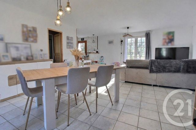 maison à vendre - 6 pièces - 109.82 m2 - BEAUCE LA ROMAINE - 41 - CENTRE - Century 21 Girault Immobilier