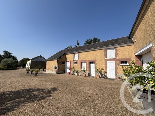 maison à vendre - 8 pièces - 171.24 m2 - OUCQUES LA NOUVELLE - 41 - CENTRE - Century 21 Girault Immobilier