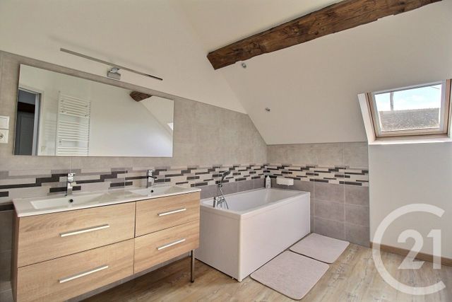 maison à vendre - 8 pièces - 200.45 m2 - ST LEONARD EN BEAUCE - 41 - CENTRE - Century 21 Girault Immobilier