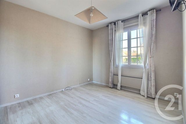 maison à vendre - 7 pièces - 146.0 m2 - LAILLY EN VAL - 45 - CENTRE - Century 21 Girault Immobilier